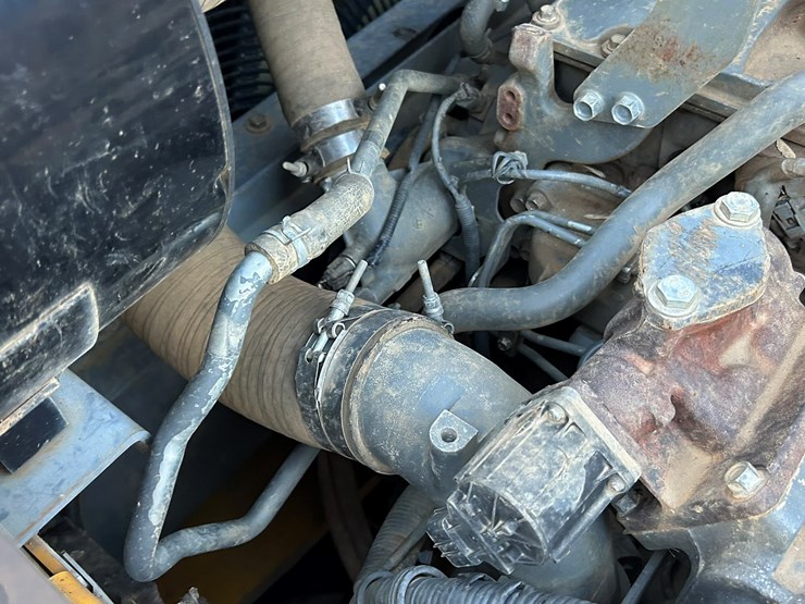 deere-470g-lc-image-36