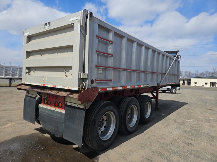 2001-j&j-aluminum-28'-tri/a-dump-trailer-image-5