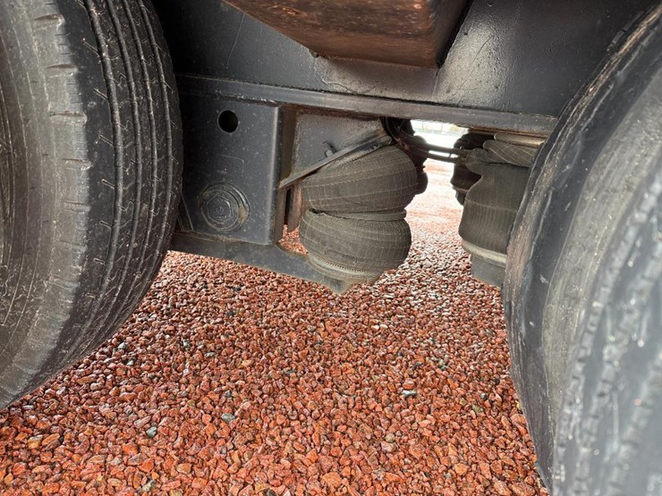 #301-•-lot-301-image-42