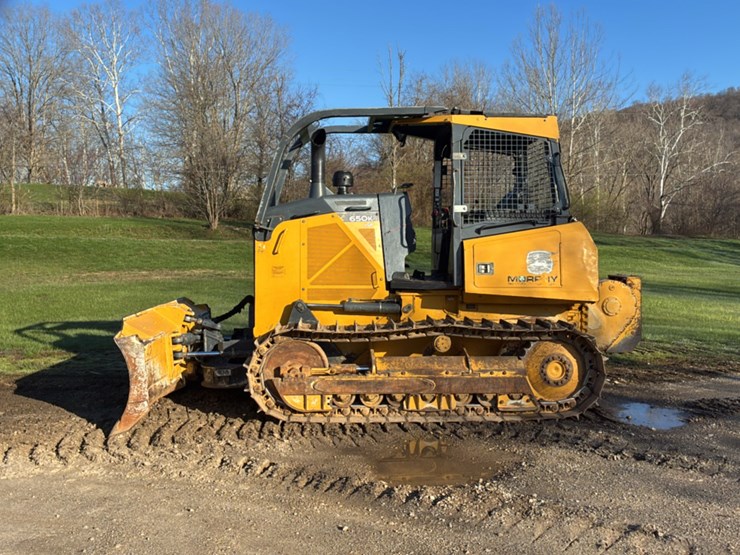 2019-deere-650k-lgp-image-2