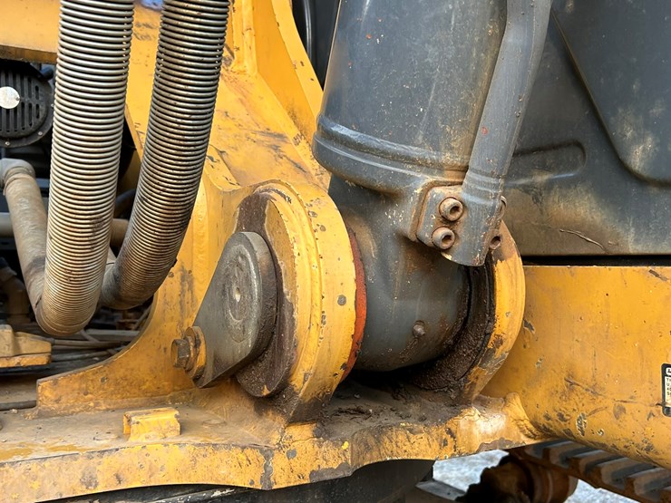 deere-470g-lc-image-25