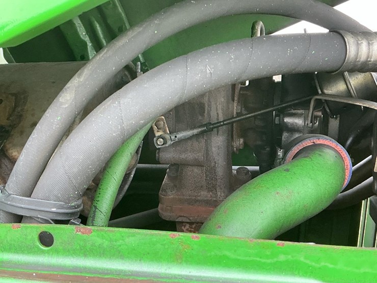 2000-john-deere-6410-image-19