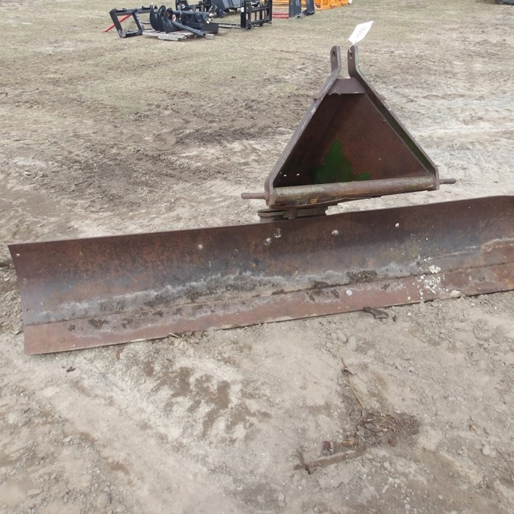 #7850 • 98" John Deere 3pt Blade