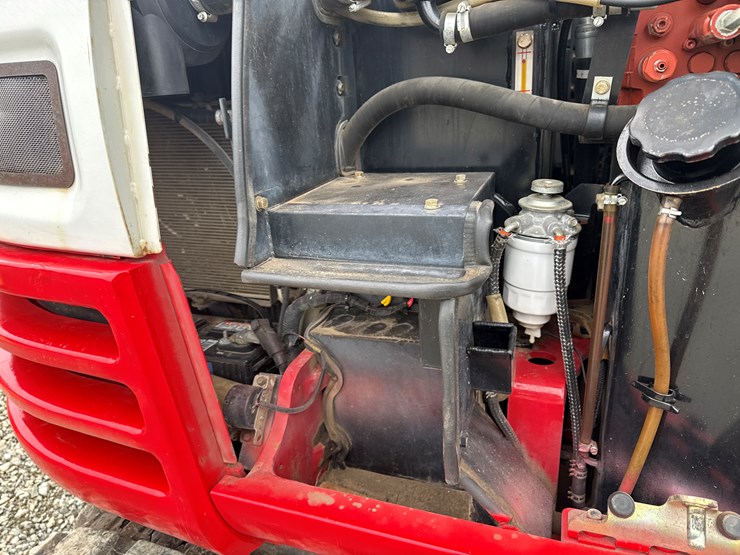 takeuchi-tb285-image-44