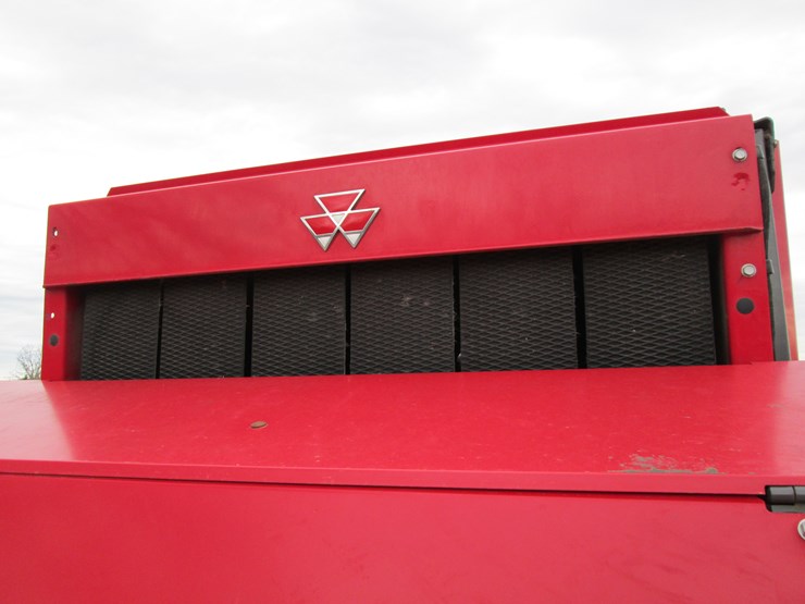 massey-ferguson-1745-image-8