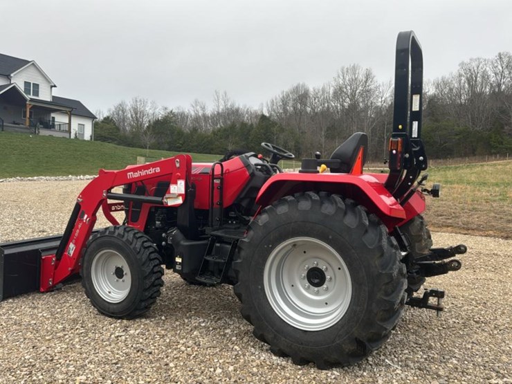 2025-mahindra-5145-image-3