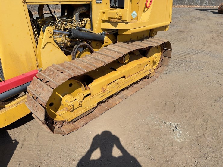 1994-caterpillar-d3c-iii-image-30