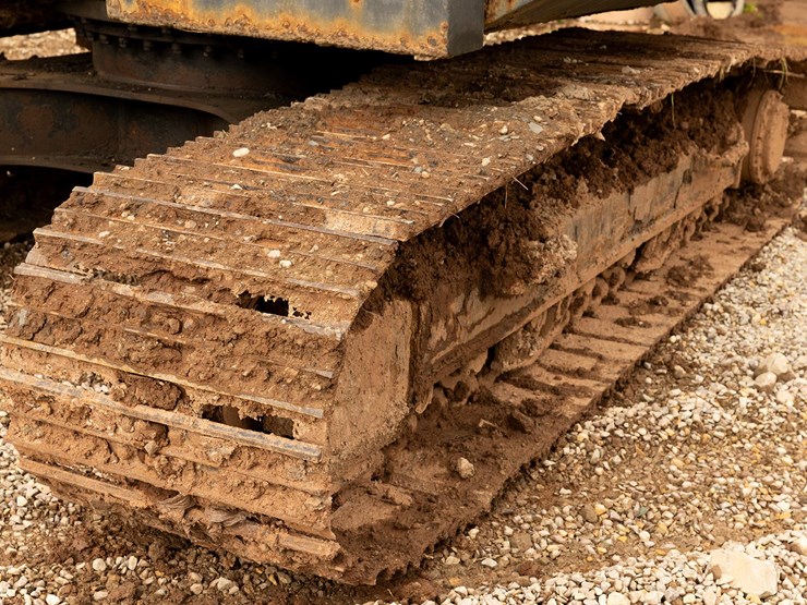 2013-caterpillar-324e-image-31