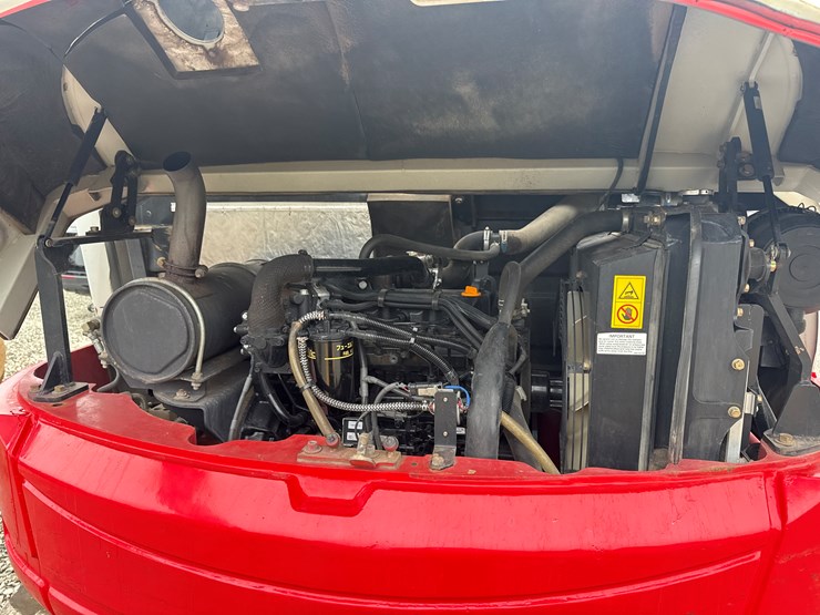 takeuchi-tb285-image-47