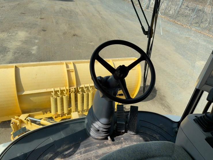 2012-gvm-ut5212-powerplatform-multipurpose-vehicle-image-32