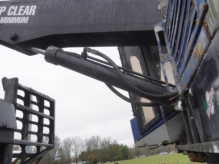 2011-timberpro-tf830b-image-26