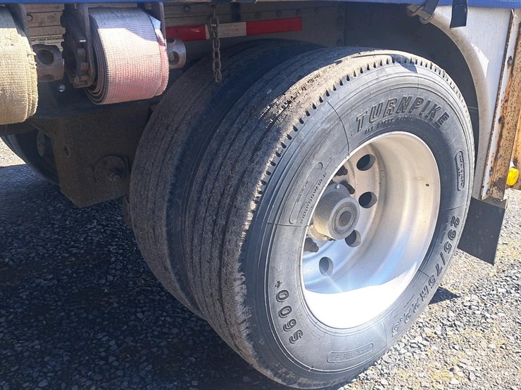 #131-•-2005-reitnourer-curtain-trailer-image-37