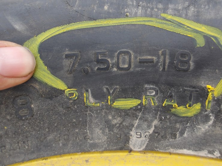 #7816-•-(2)-7.50-18-rims-and-tires-image-8