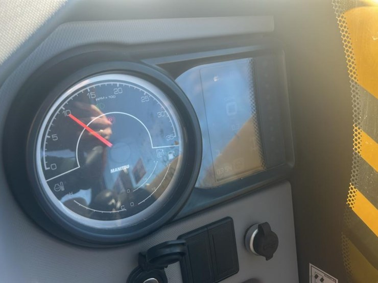 #101-•-2023-gehl-gct3-14-telehandler-image-19