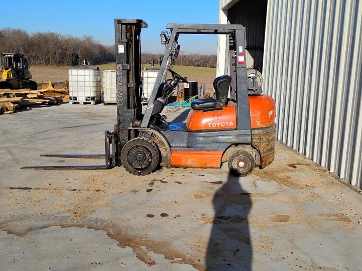 toyota-426fgcu25-image-1