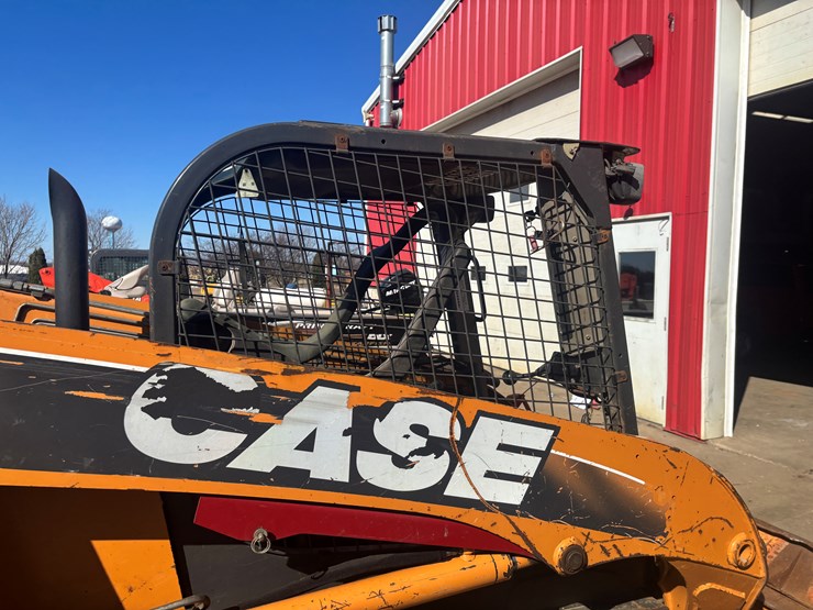 2011-case-sr220-image-17