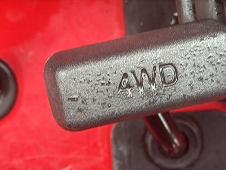 2025-mahindra-5145-image-43