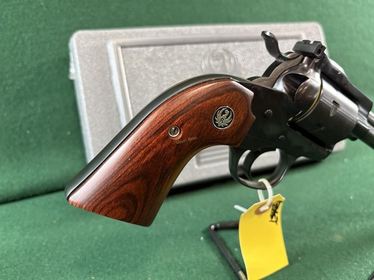 ruger-new-model-single-seven-327-fed-mag-revolver-image-4