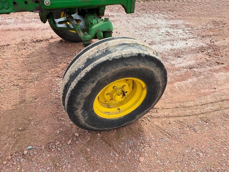 john-deere-4020-image-12