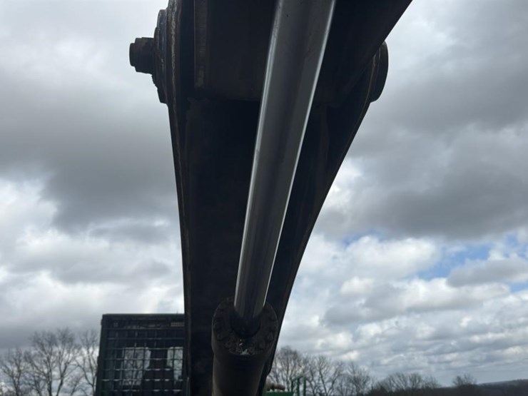 2007-deere-437c-image-28