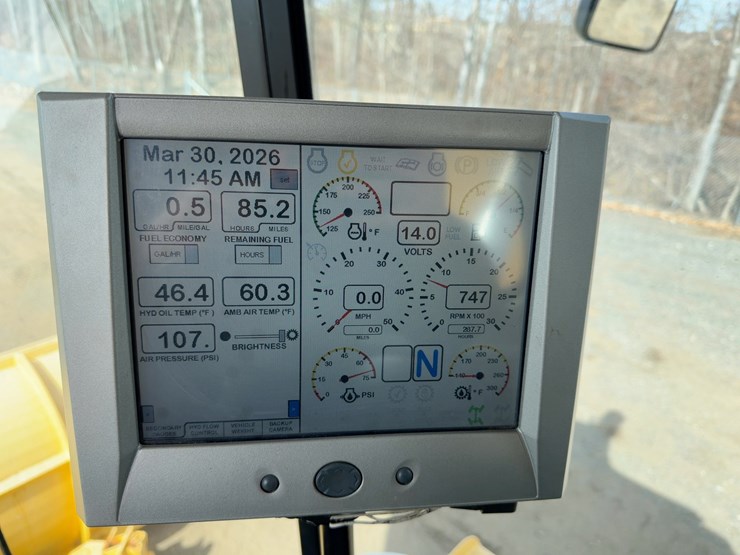 2012-gvm-ut5212-powerplatform-multipurpose-vehicle-image-33