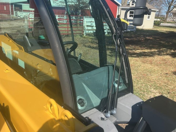 #101-•-2023-gehl-gct3-14-telehandler-image-60