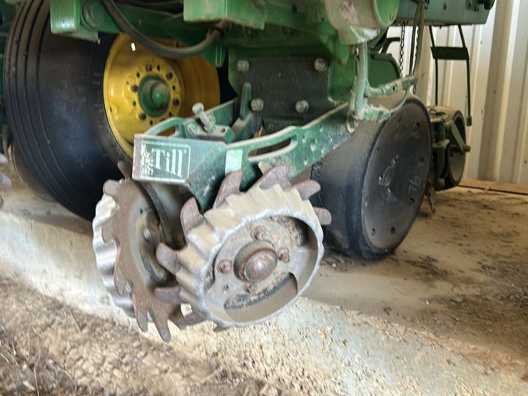 john-deere-1720-image-16