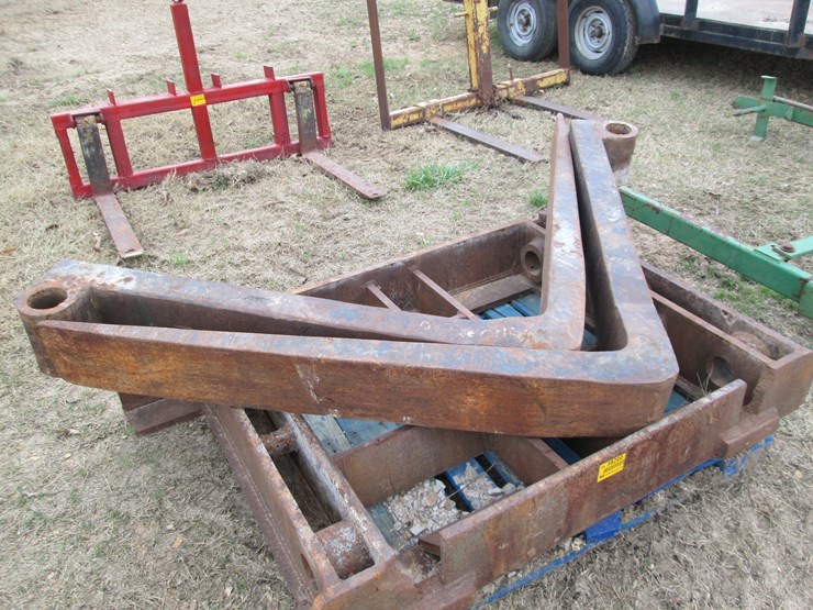 #38200-•-forklift-forks-image-4