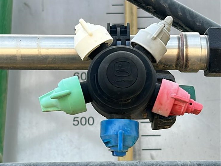 2014-john-deere-4940-image-25