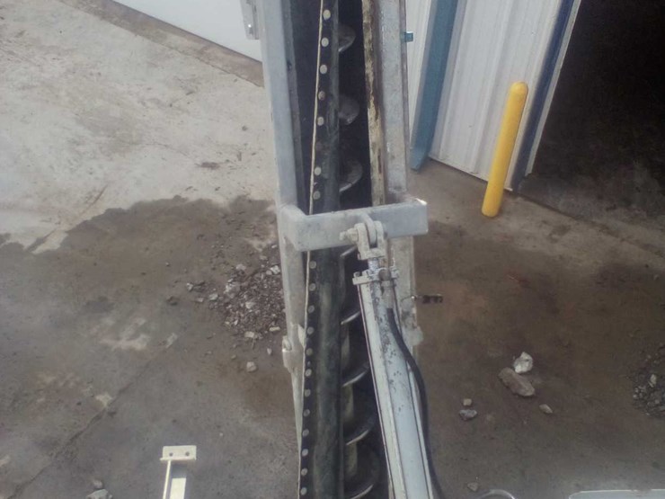 #140-•-2007-cemantech-10-yard-volumetric-mixer-image-41