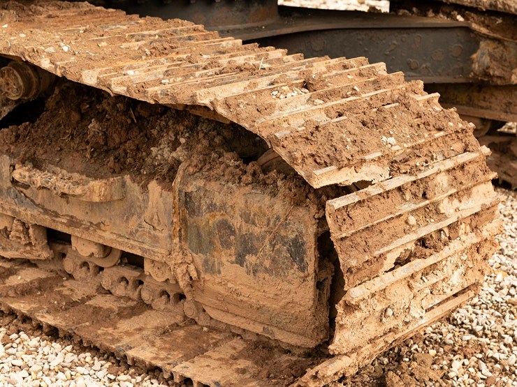 2013-caterpillar-324e-image-33