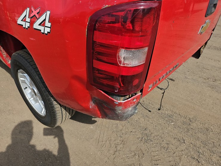 2010-chevrolet-silverado-1500-image-14