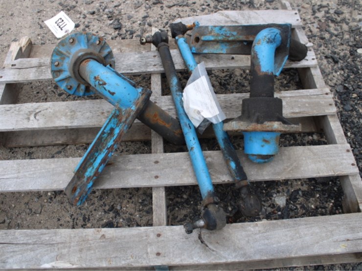 #7723-•-model-1072-10t-running-gear-hubs/tie-rods-image-1