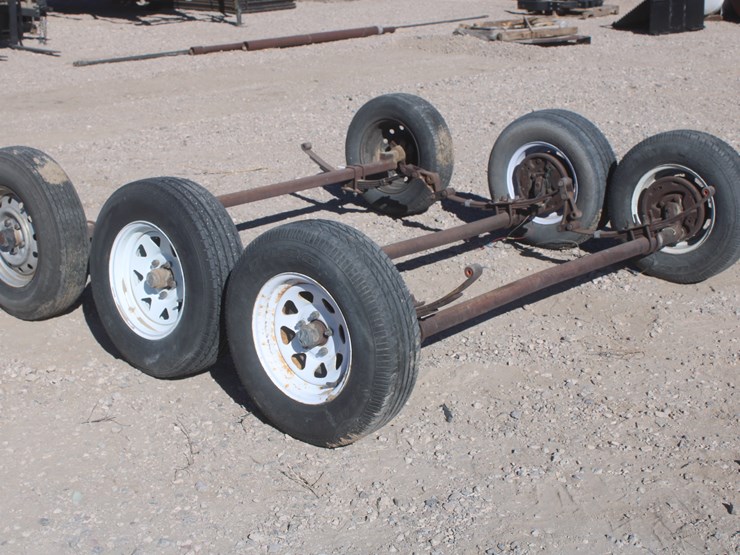 #3089-•-3-axles-with-springs-and-tires-image-3