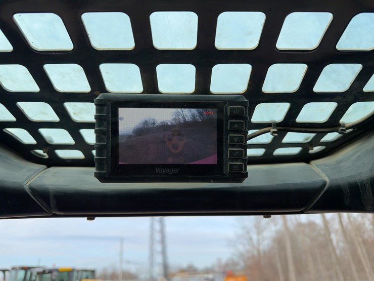 2016-bobcat-t650-image-23