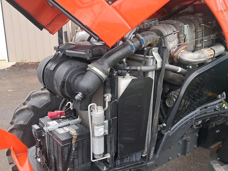 2023-kubota-m5-091-image-21