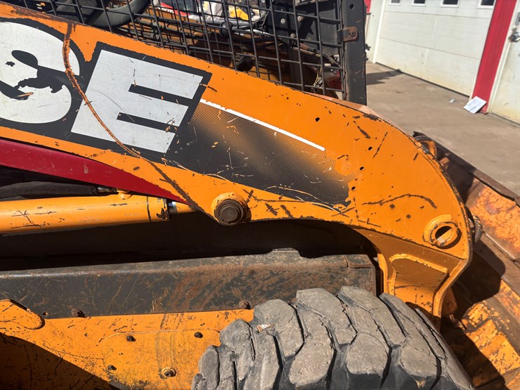 2011-case-sr220-image-19