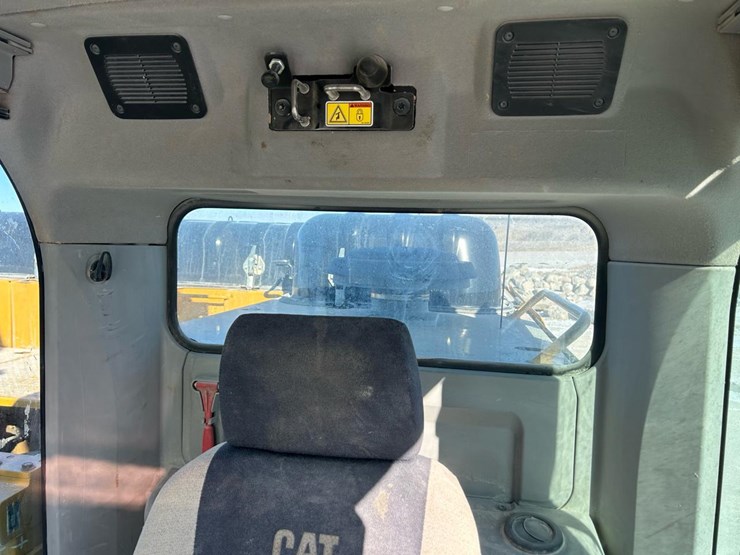 2018-caterpillar-336f-image-37