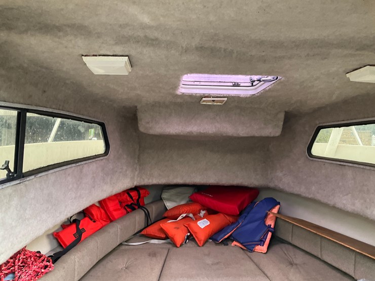 #154-•-1986-chris-craft-fishing-boat-image-29