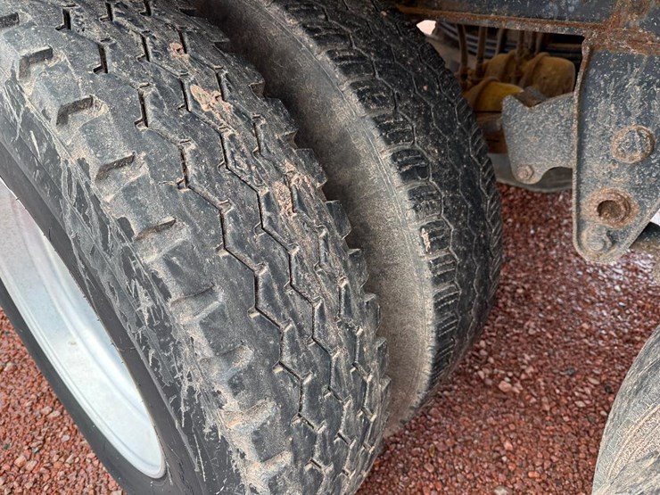 #302-•-lot-302-image-9