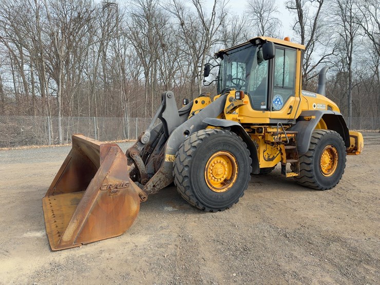 2013-volvo-l70g-image-1