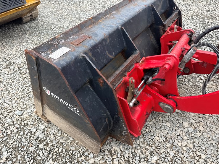 2014-takeuchi-tw40-image-12