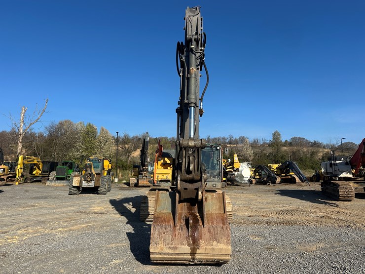 2017-volvo-ec350el-image-8