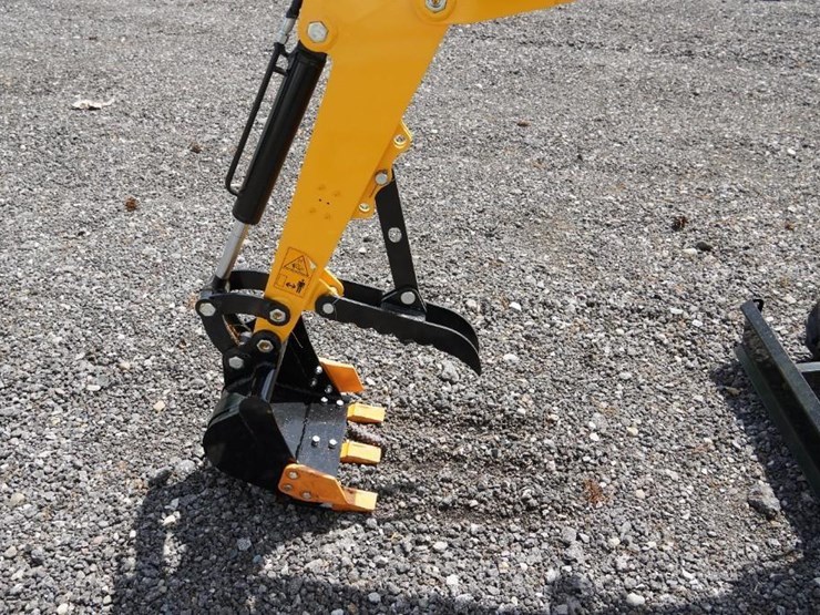 #1057-•-new-landhero-ldh-kv16-mini-excavator-image-20