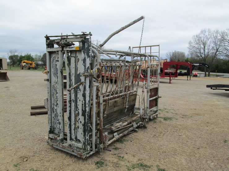 #37305-•-squeeze-chute-image-1