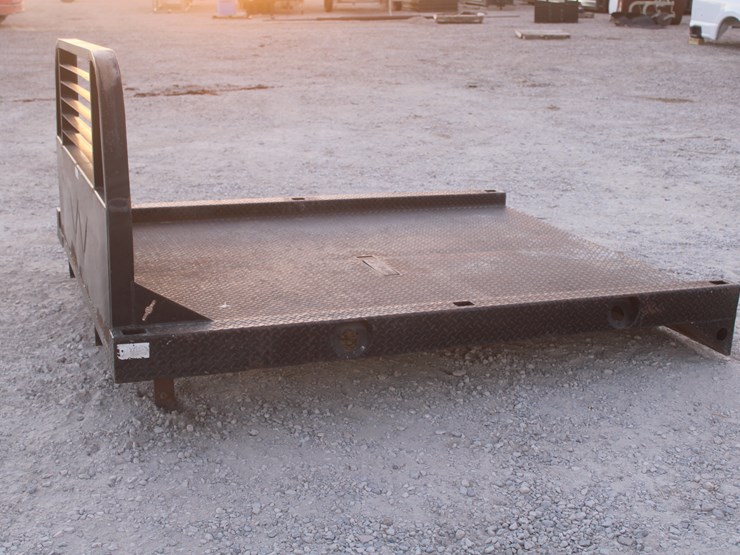 #3040-•-8ft-welker-flatbed-image-4