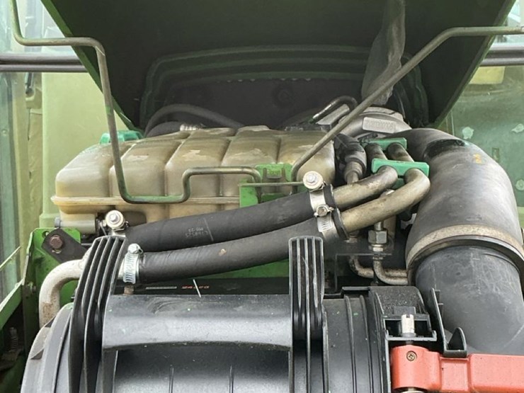 2000-john-deere-6410-image-26