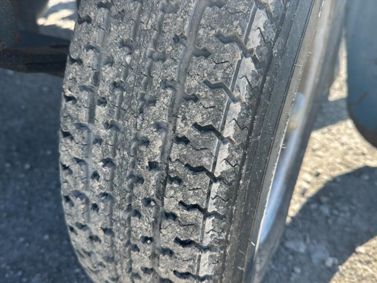 #142-•-2009-baker-3665d-portable-bandmill-image-47