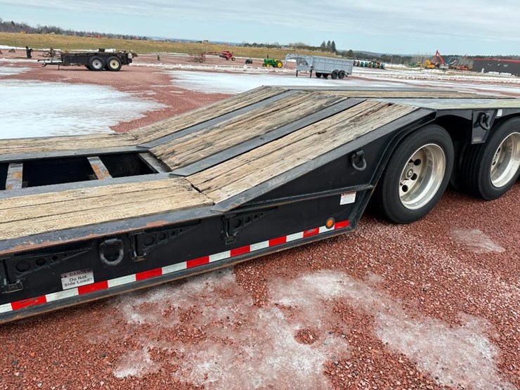 #301-•-lot-301-image-12