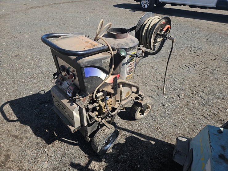 power-america-hot-water-washer-image-3